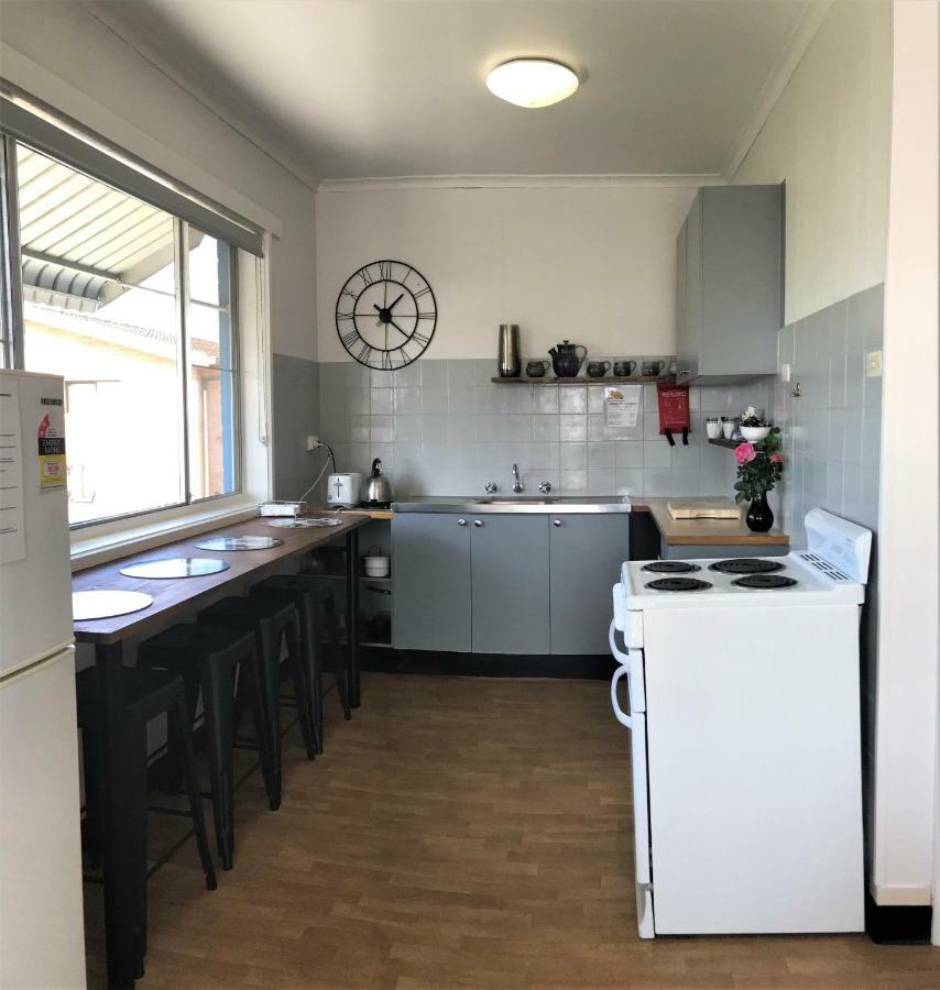 Kon Tiki Apartments Batemans Bay Extérieur photo